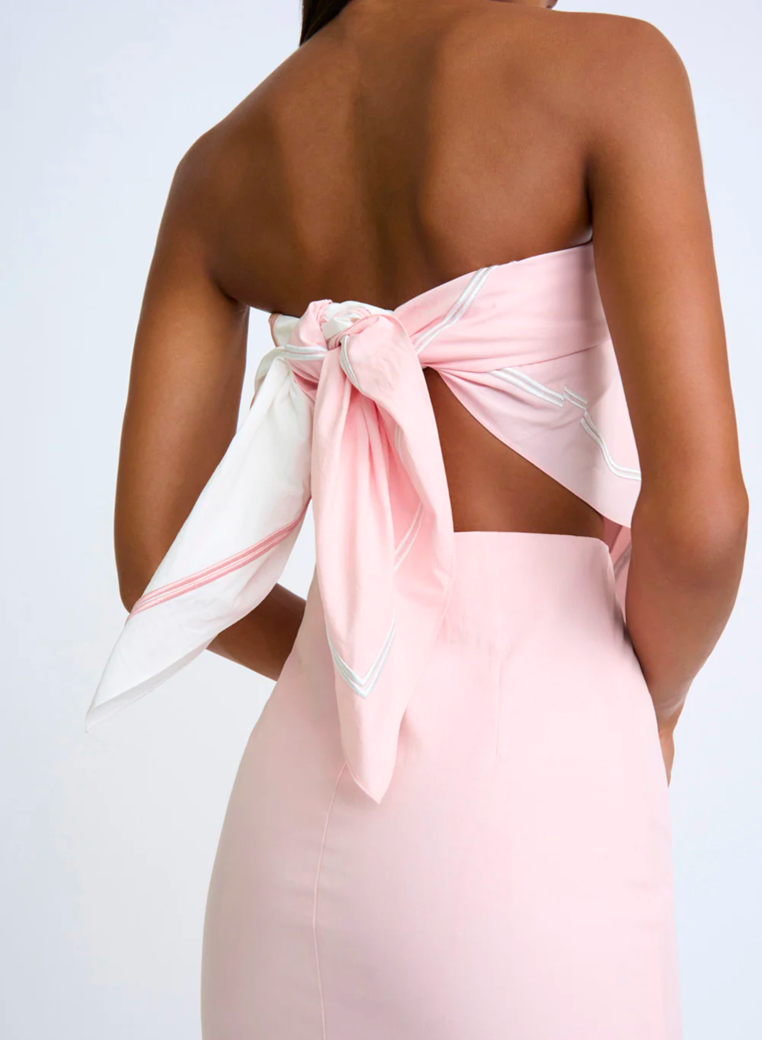 SPLICED PIPE STEP SCARF - IVORY SOFT PINK