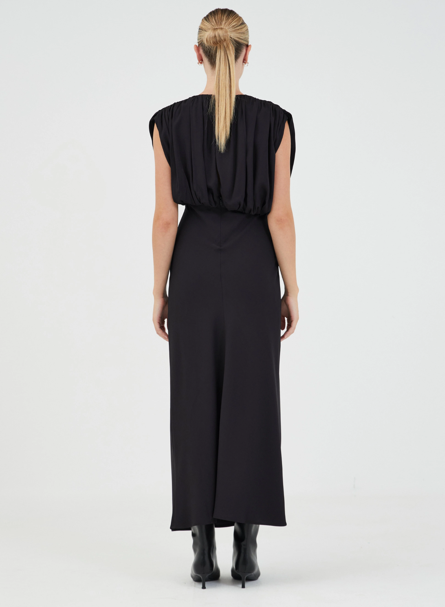 Seraphic Midi Dress - Black