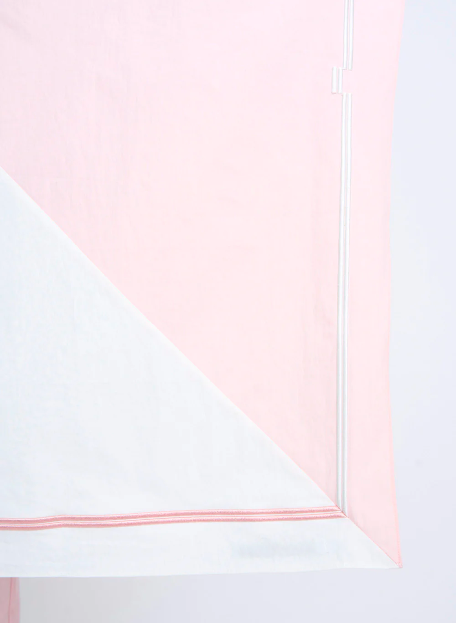 SPLICED PIPE STEP SCARF - IVORY SOFT PINK