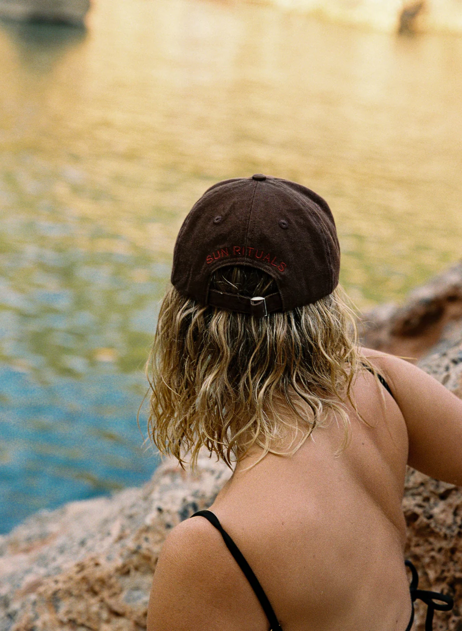 Calvi Cap - Dark brown
