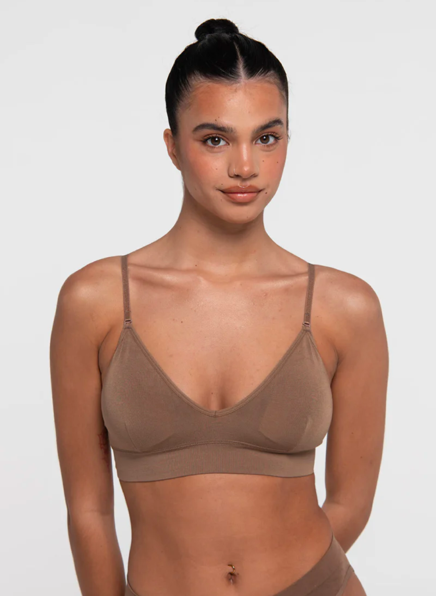 NEW TONES Callie Crop