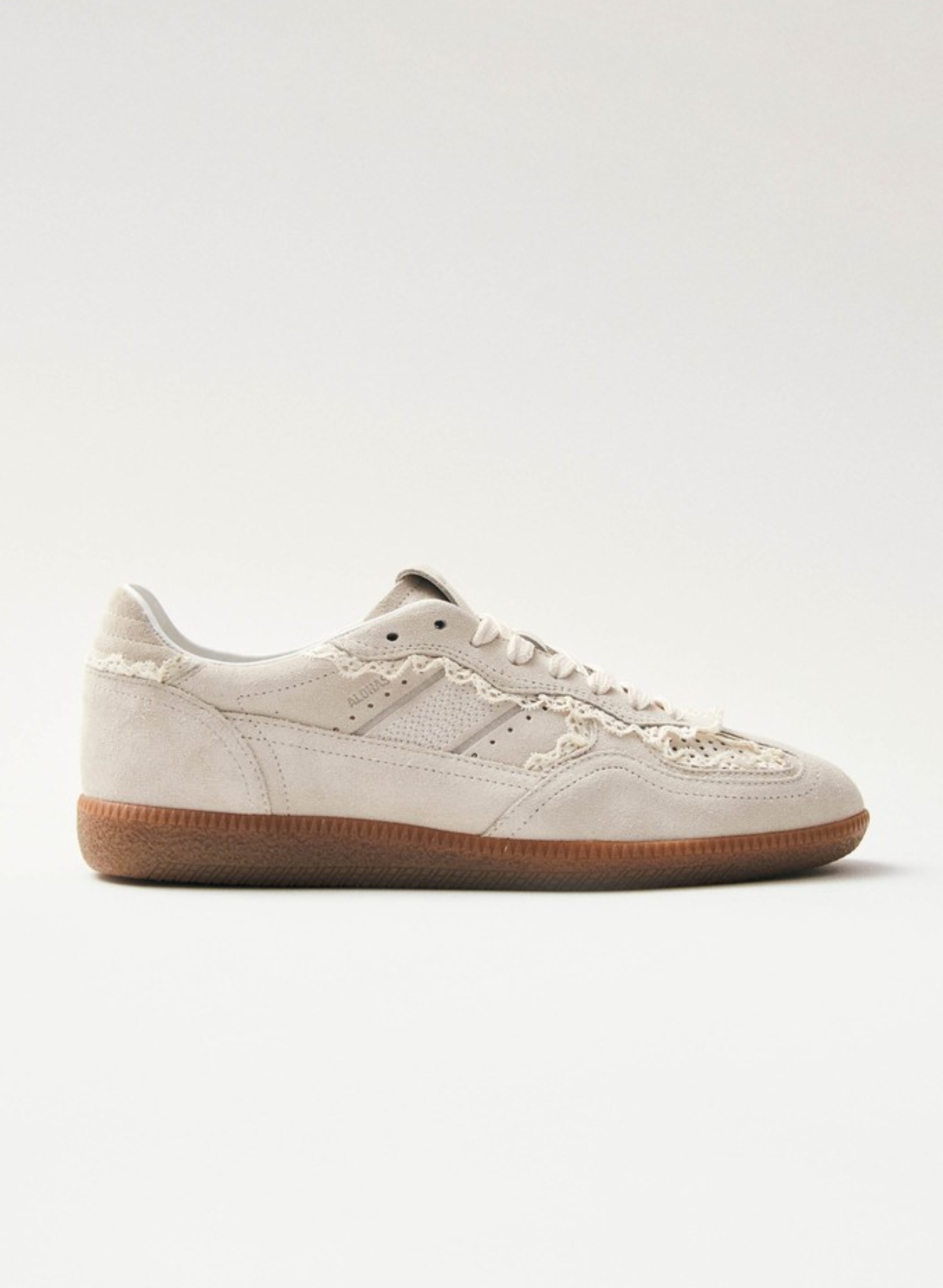 Tb.490 Crochet Cream