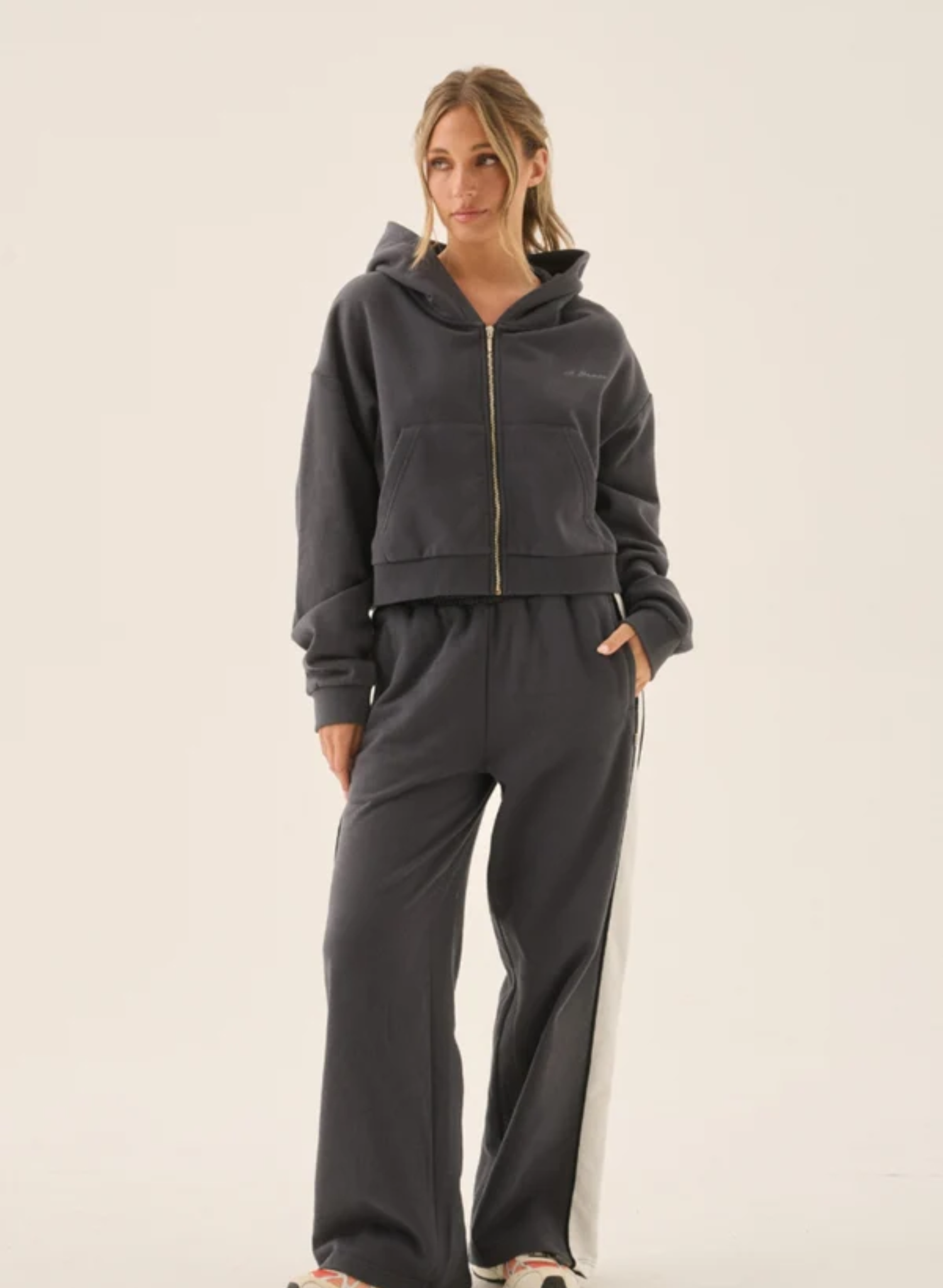 Zip Hoodie Washed Black