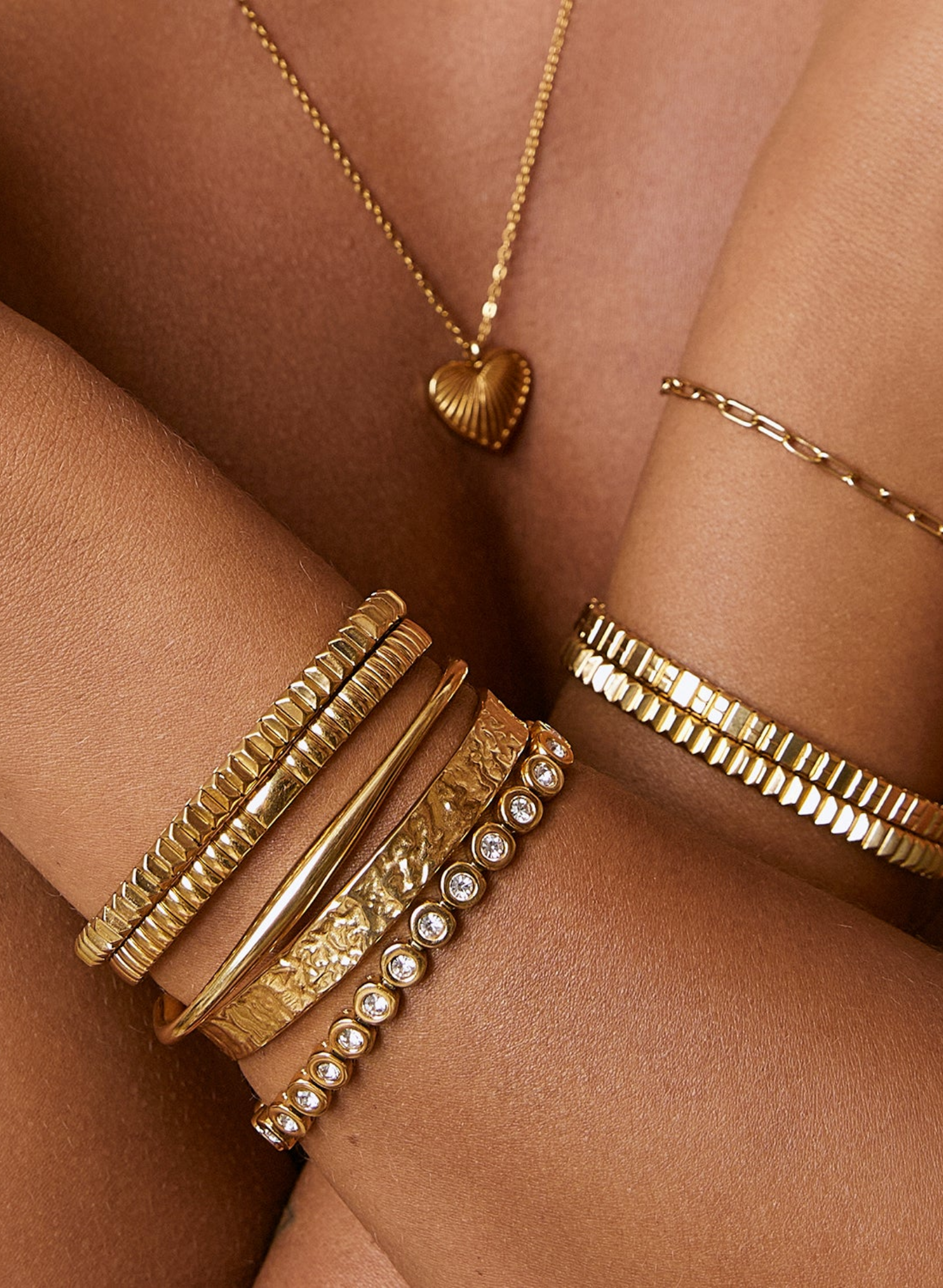 Onyx Bracelet - Gold