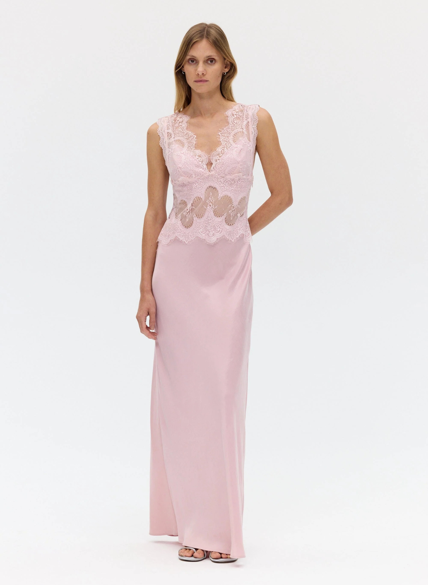 The Visions Lace Floor length Dress | Rosè