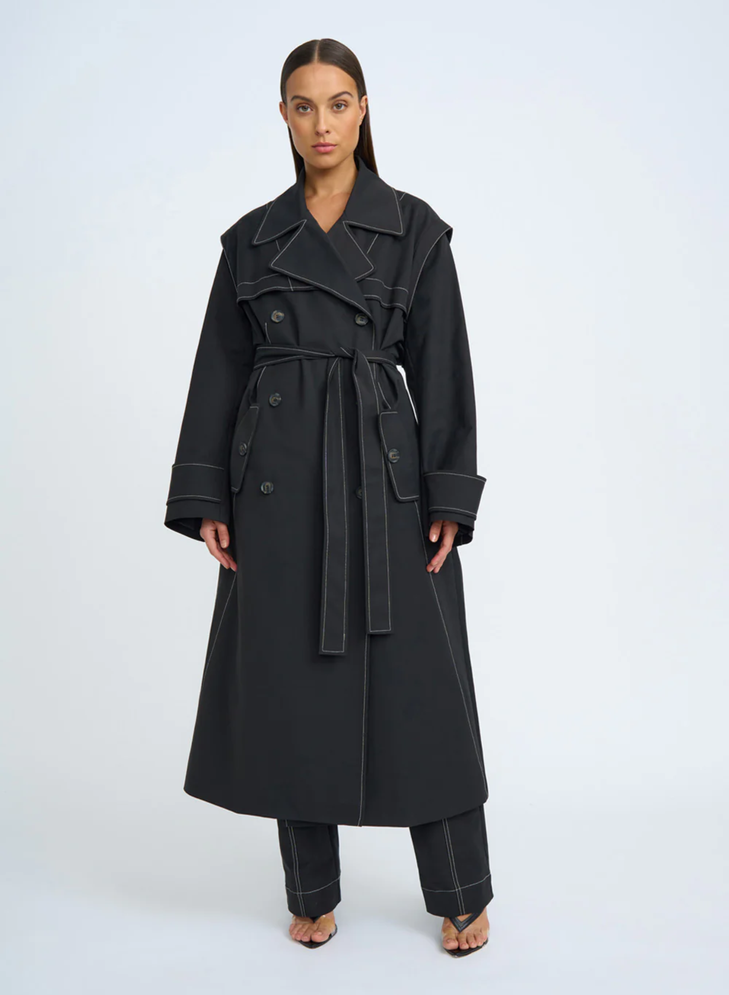 The Midnight Trench - Black/Ivory