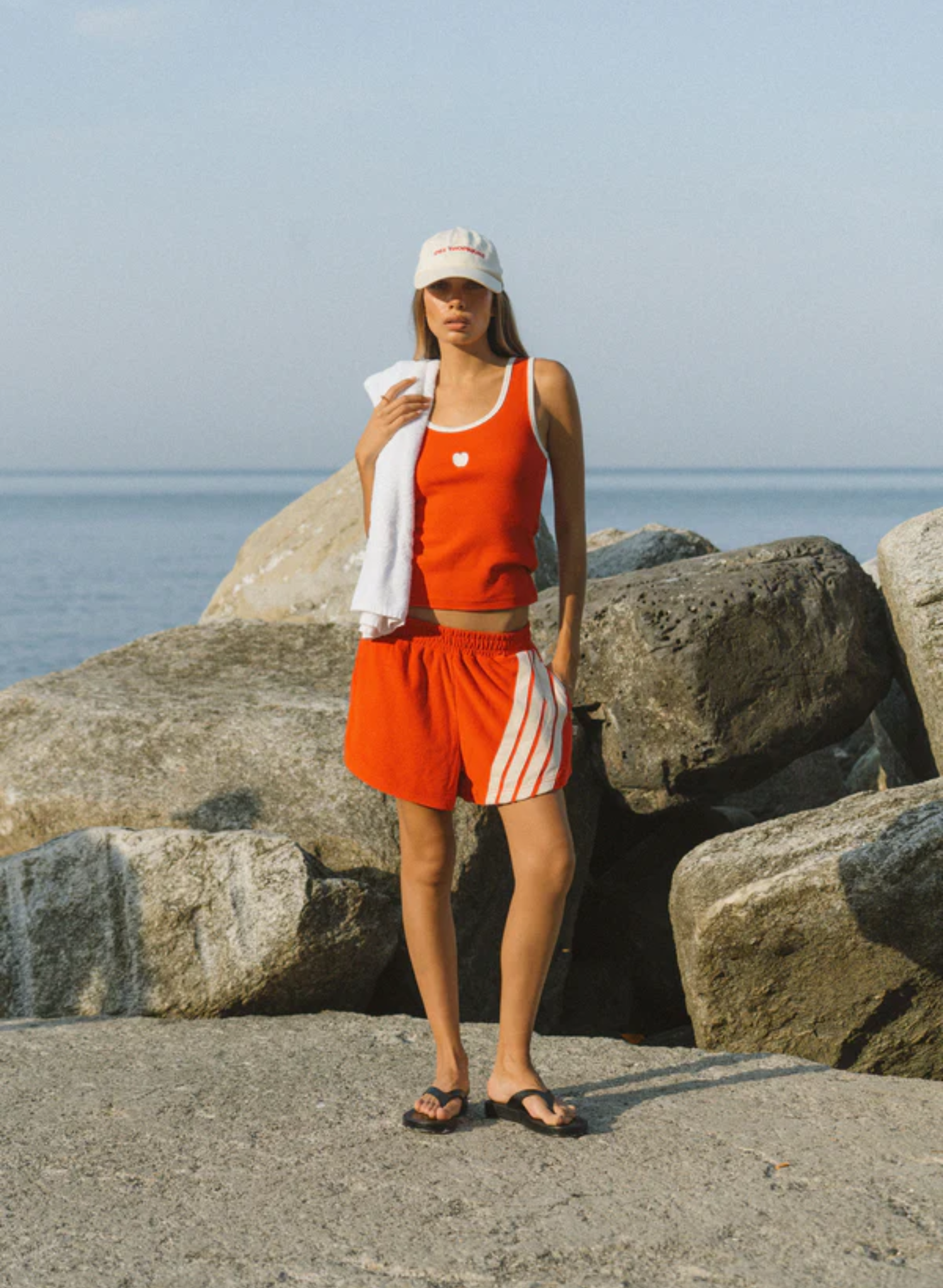 Manzana Rib Tank in Apple Red