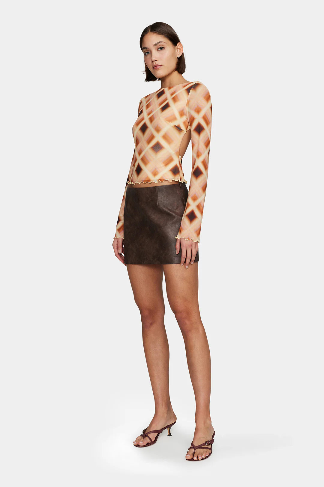 Daphne Top Caramel Check