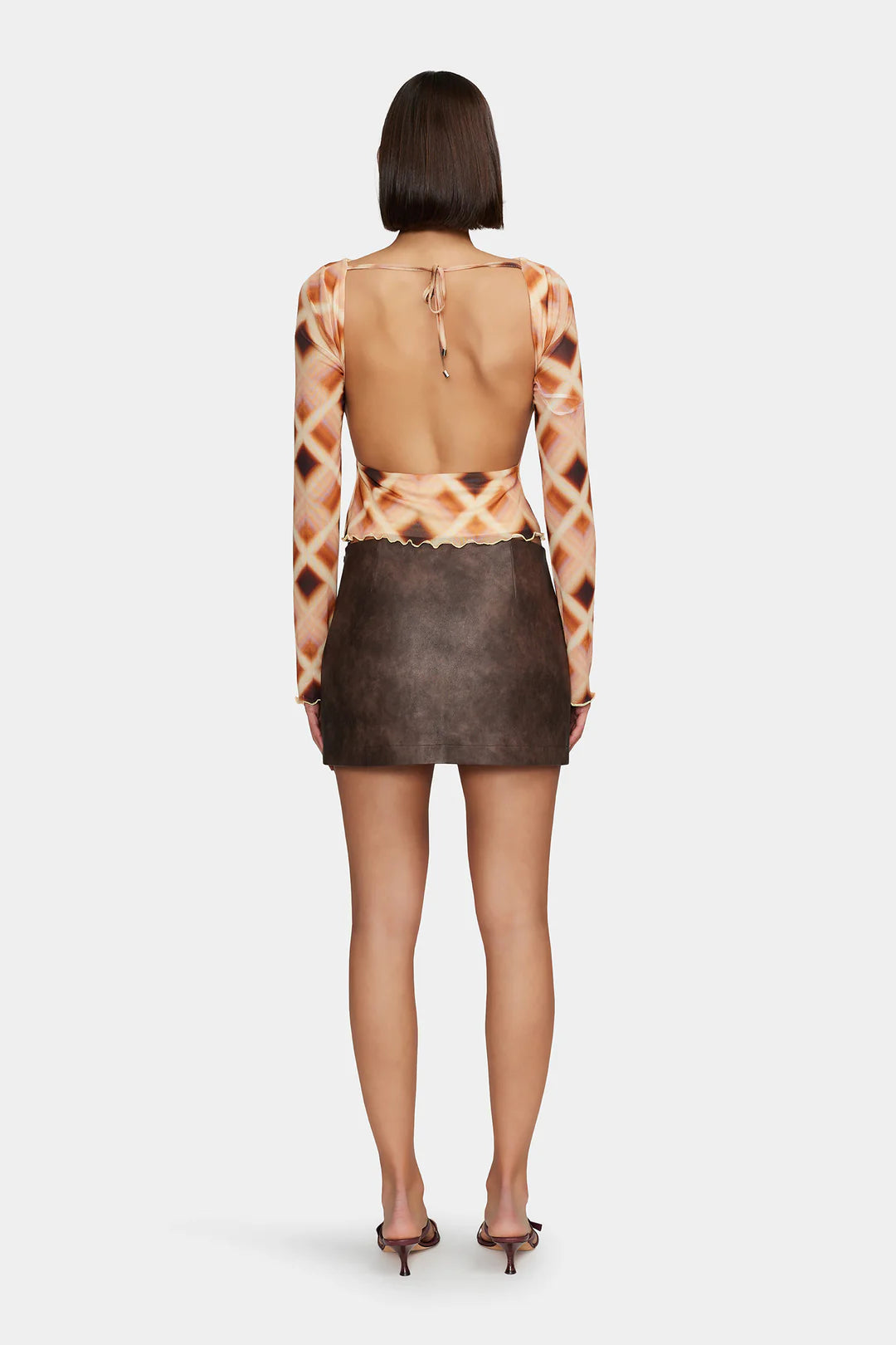 Daphne Top Caramel Check