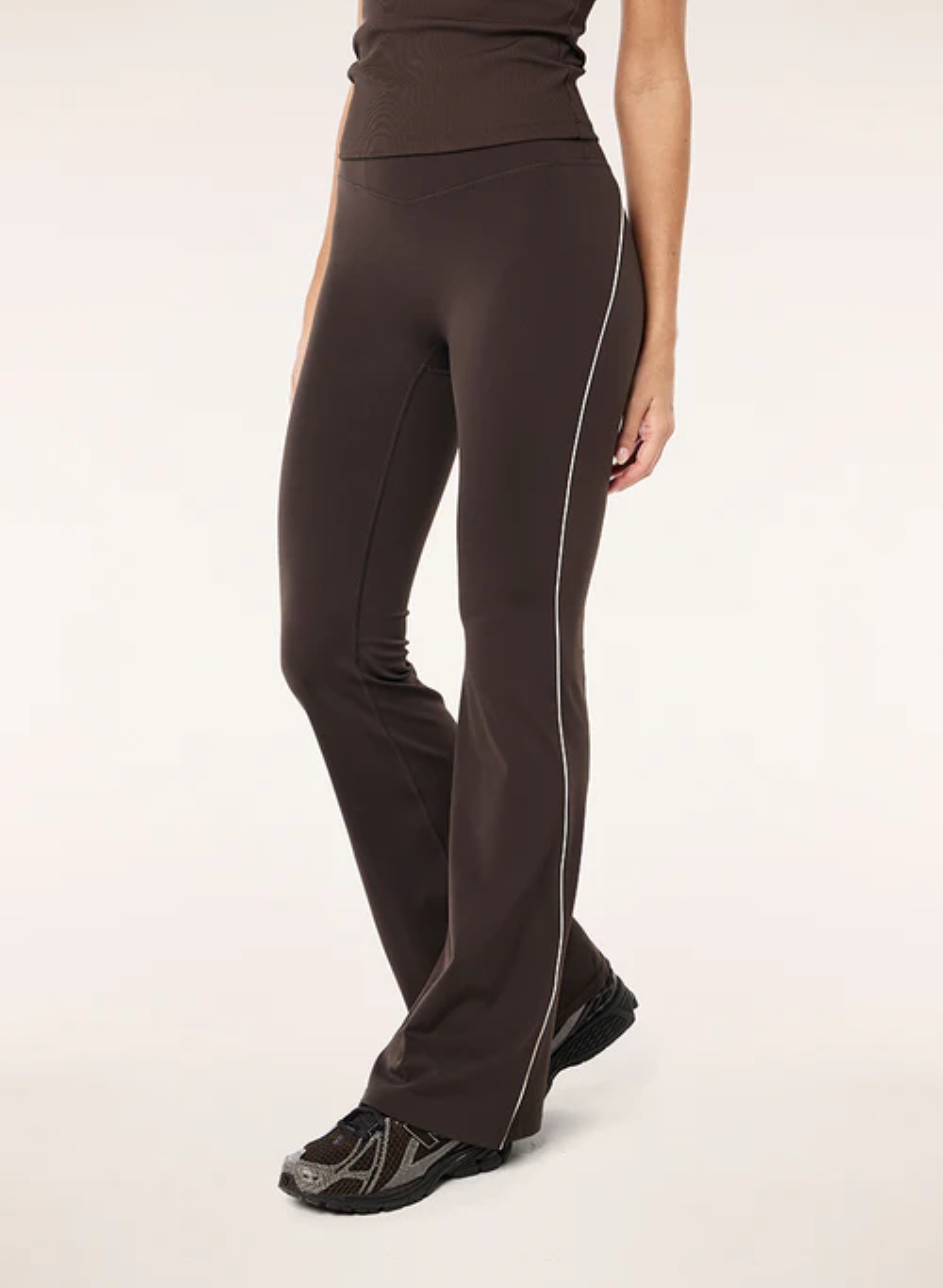 Preview Piping Legging in Coffee