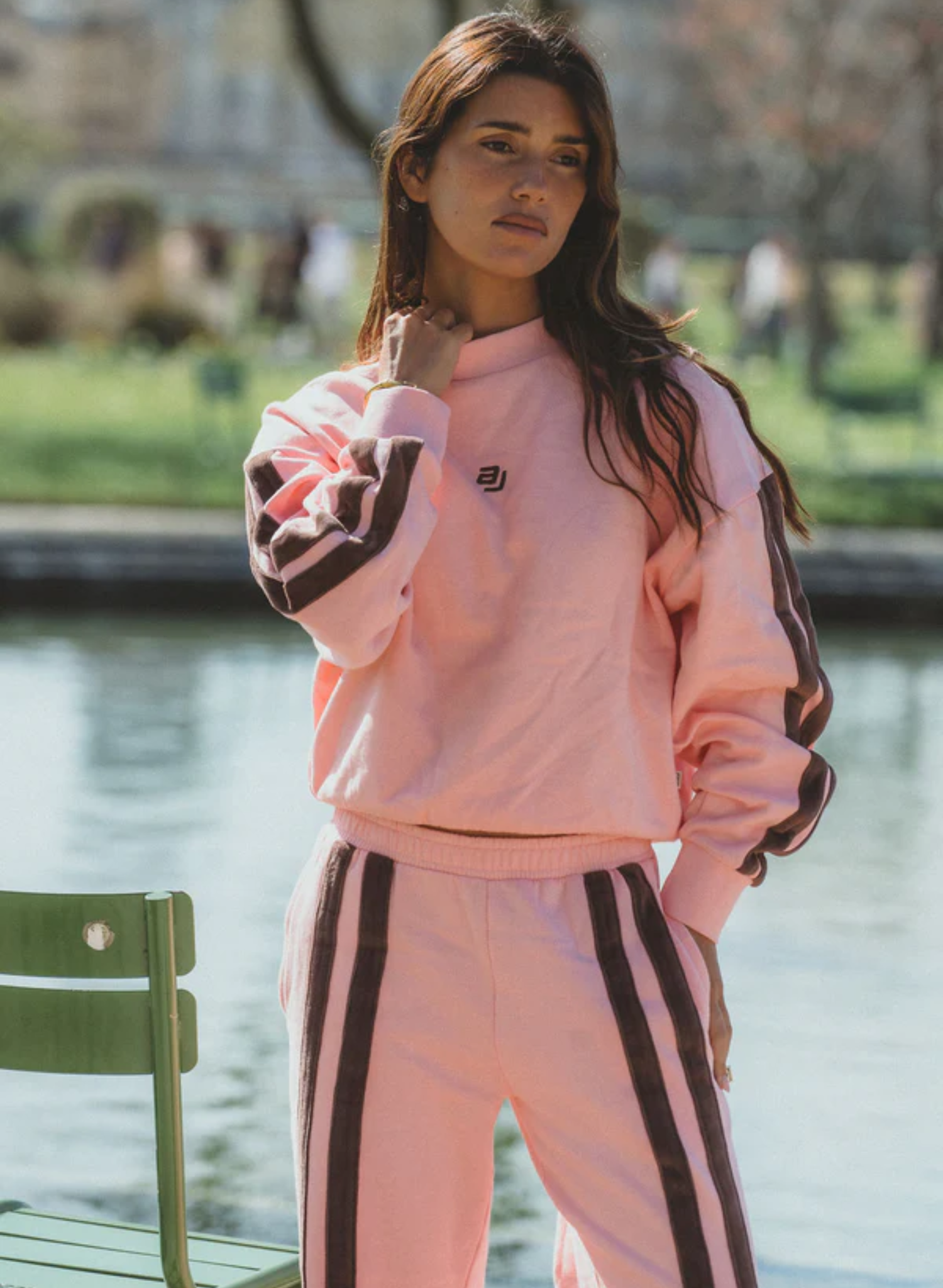 AJ Logo Sweatshirt in Rose Quartz