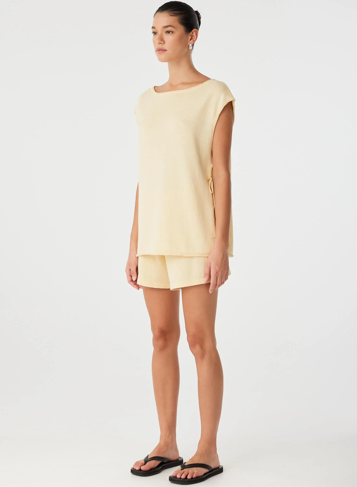 Poppy Short - Butter