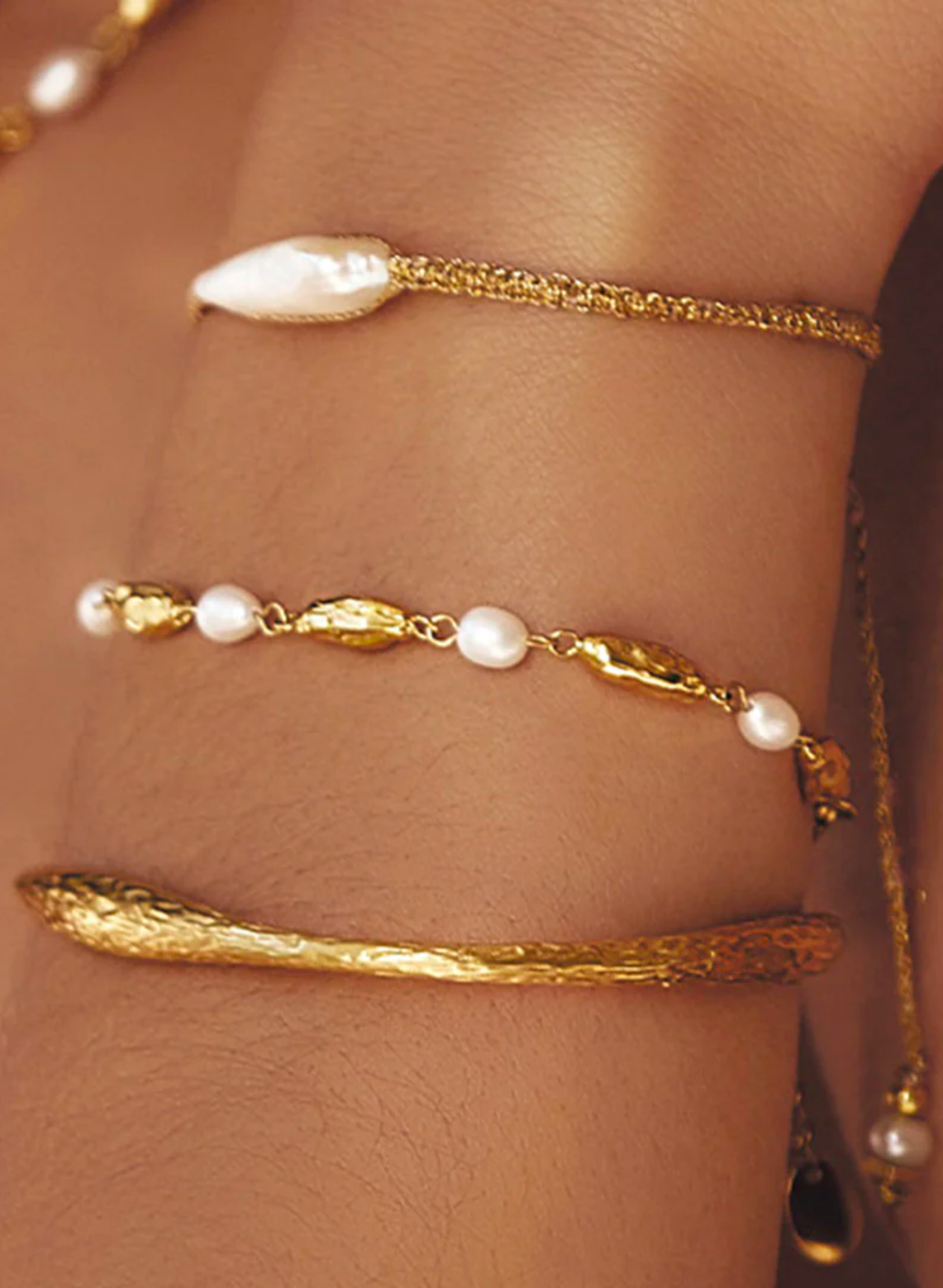 Mimi Pearl and Gold Bracelet