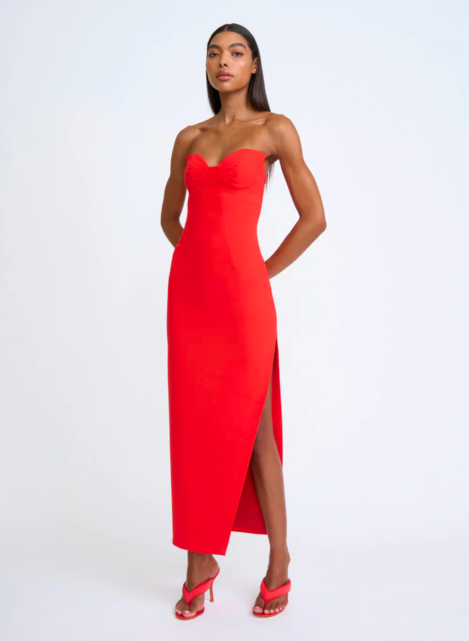 Sahana Shell Shape Strapless Midi Dress in Scarlette Red