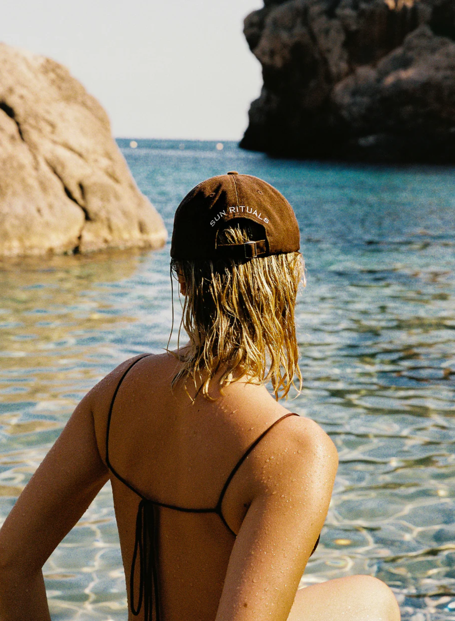 Selina Cap - Dark Brown