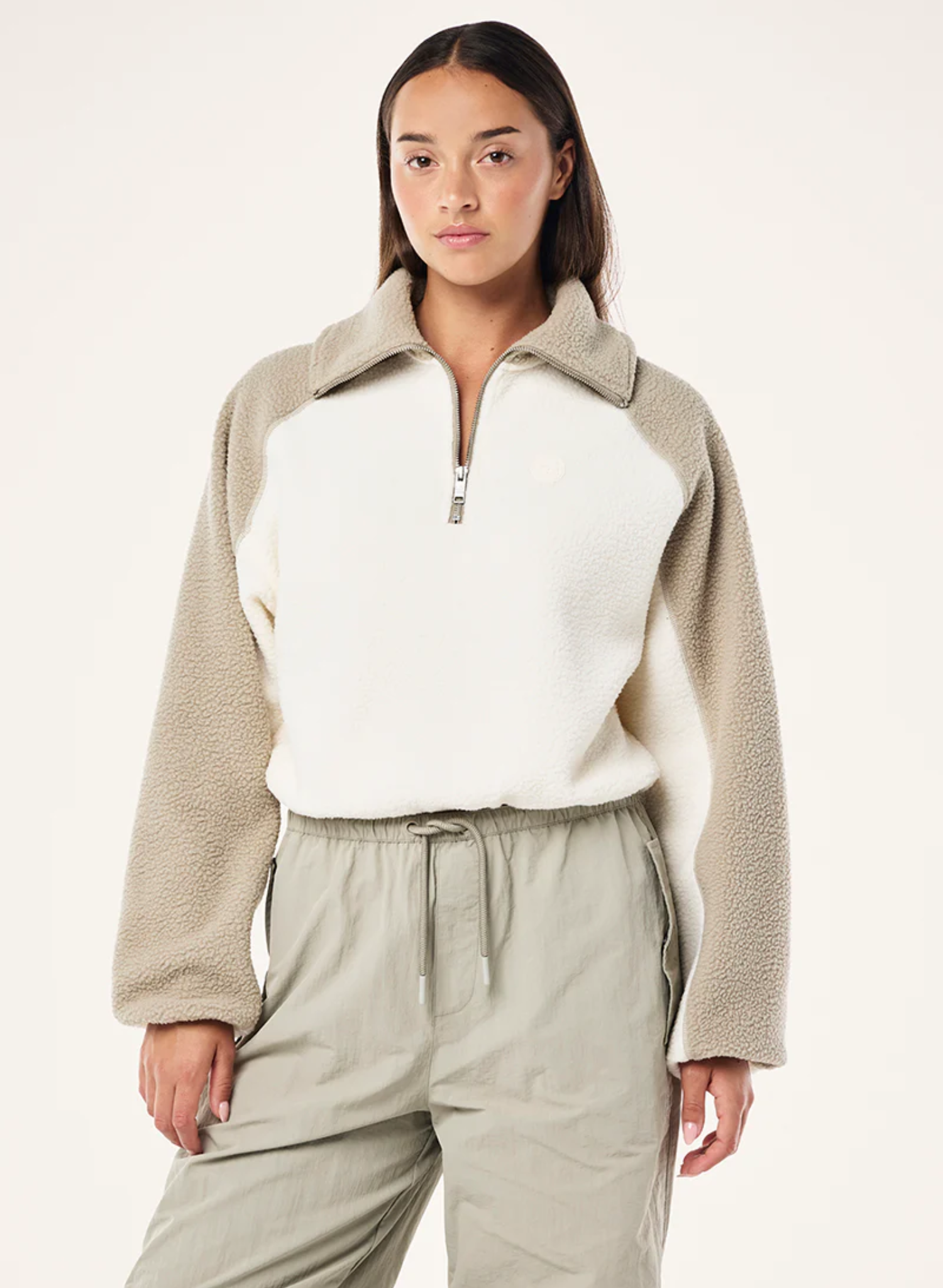 Camden Sweat in Biscuit