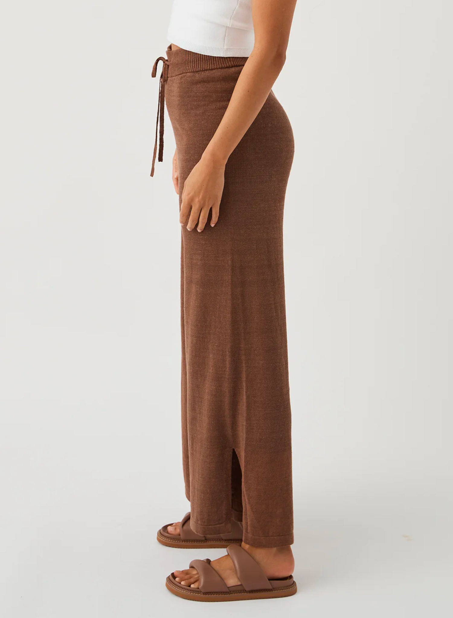 Brie Pant in Chocolate