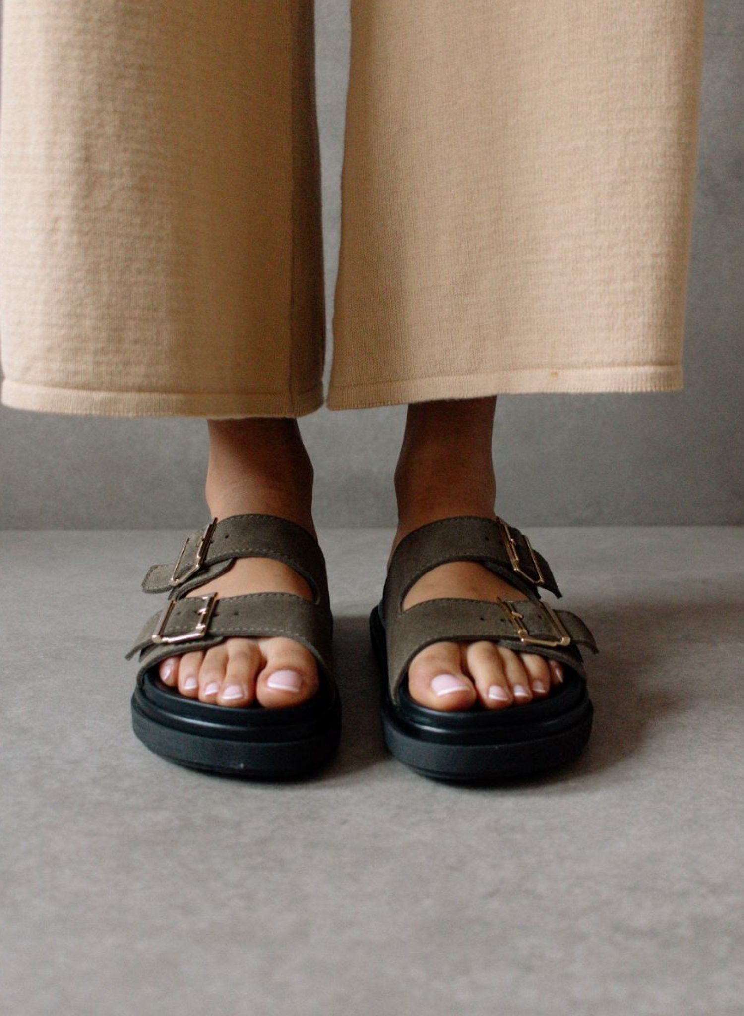 Buckle Strap Suede Sandals in Khaki