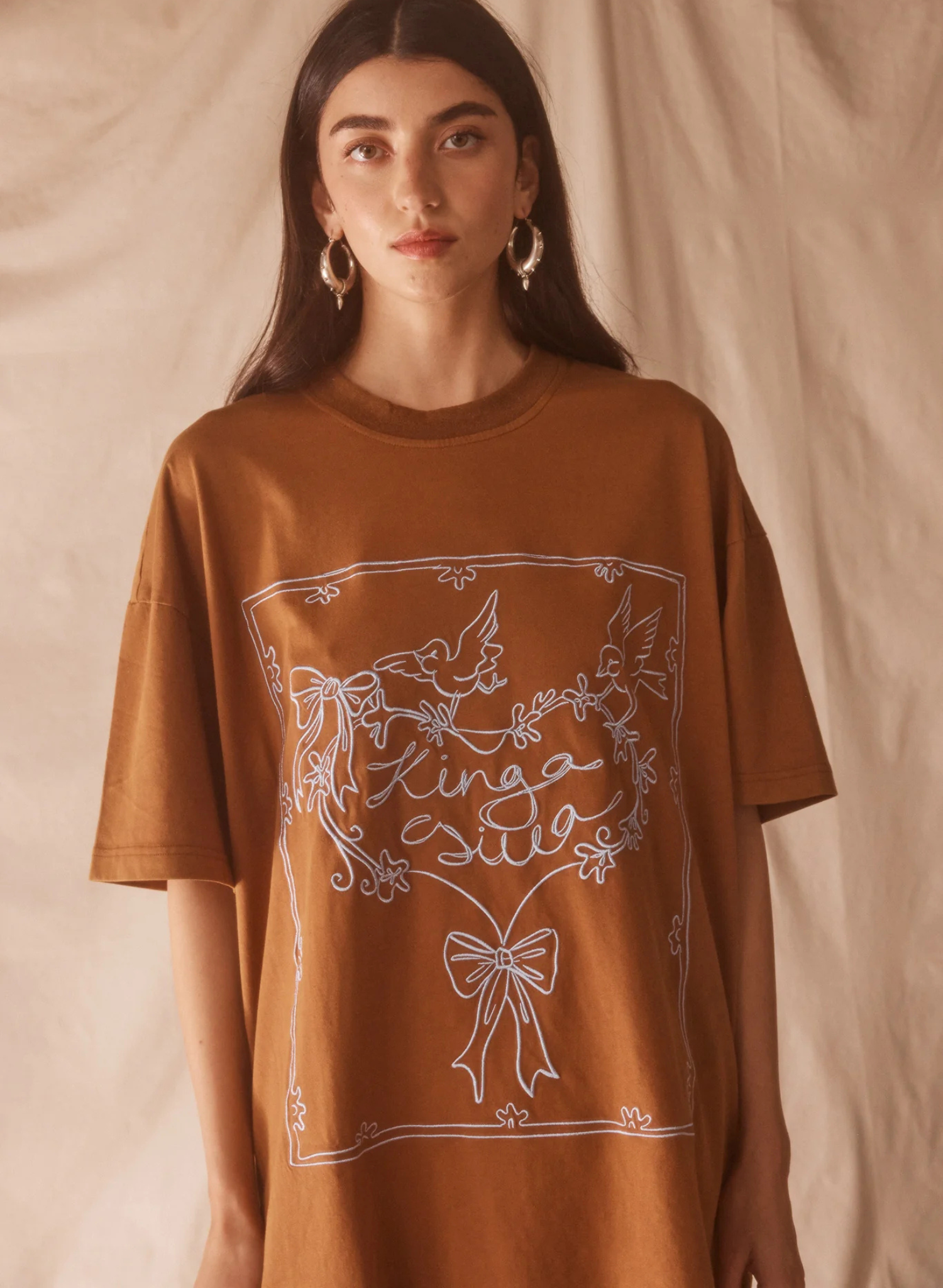 Amante Tee