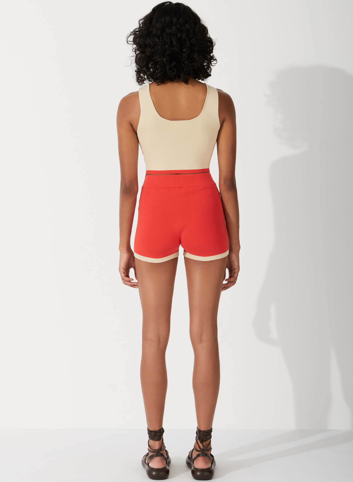 Contrast Organic Cotton Blend Knit Short in Chilli