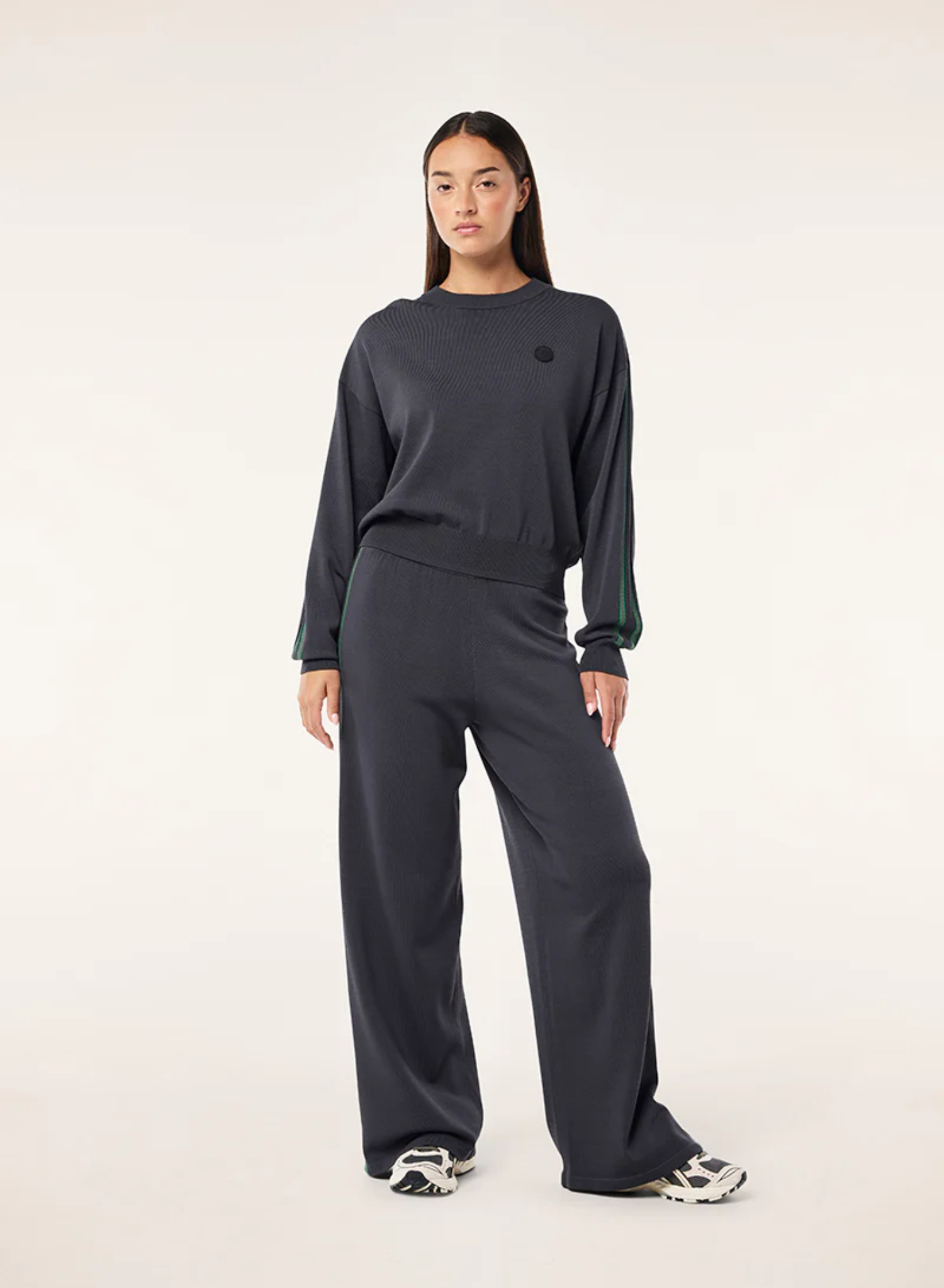Retreat Jumper in Caviar
