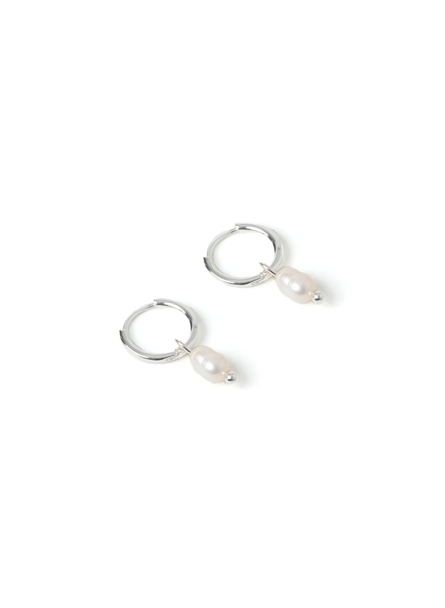 Cordelia Pearl Earrings