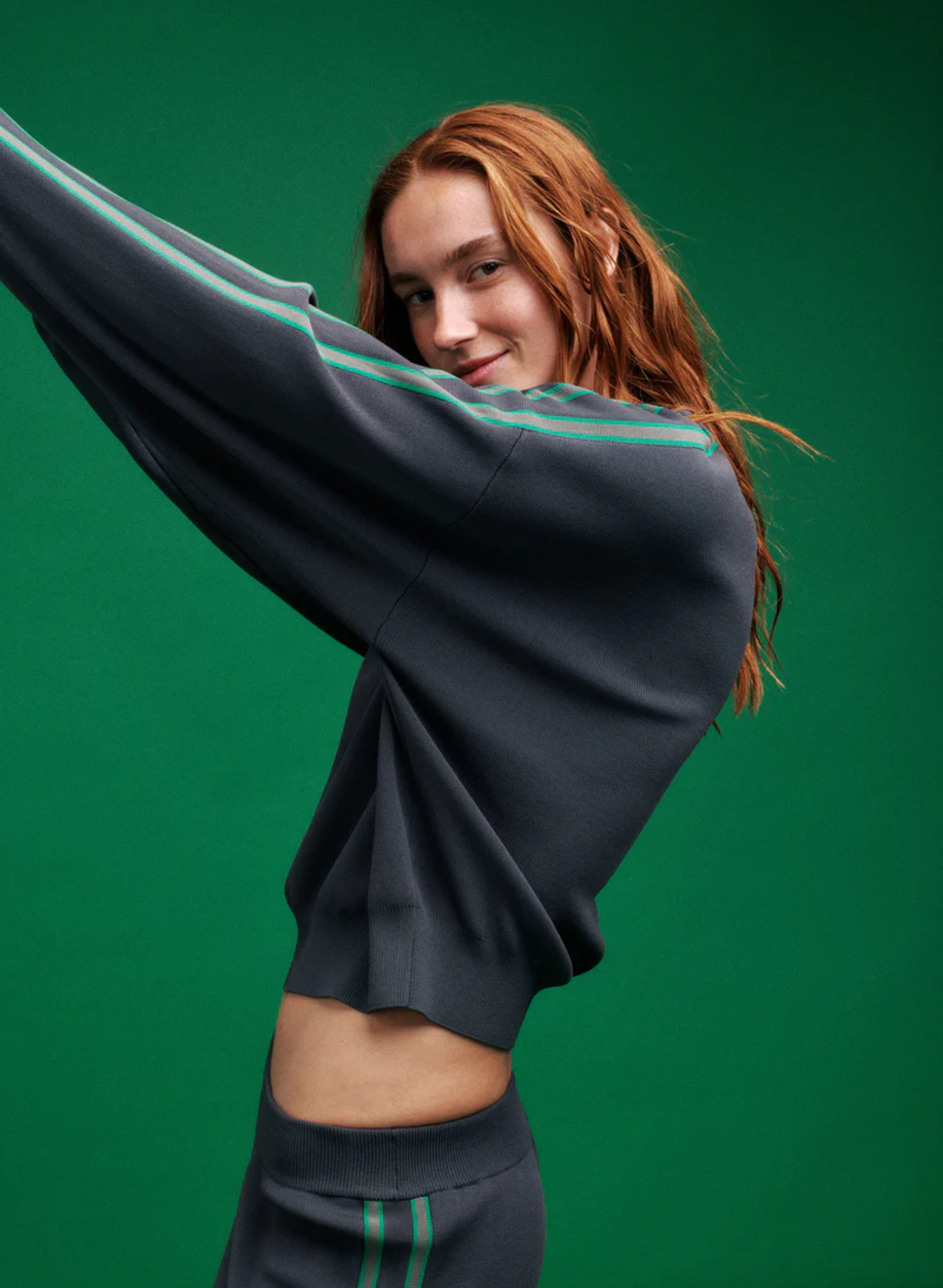 Retreat Jumper in Caviar