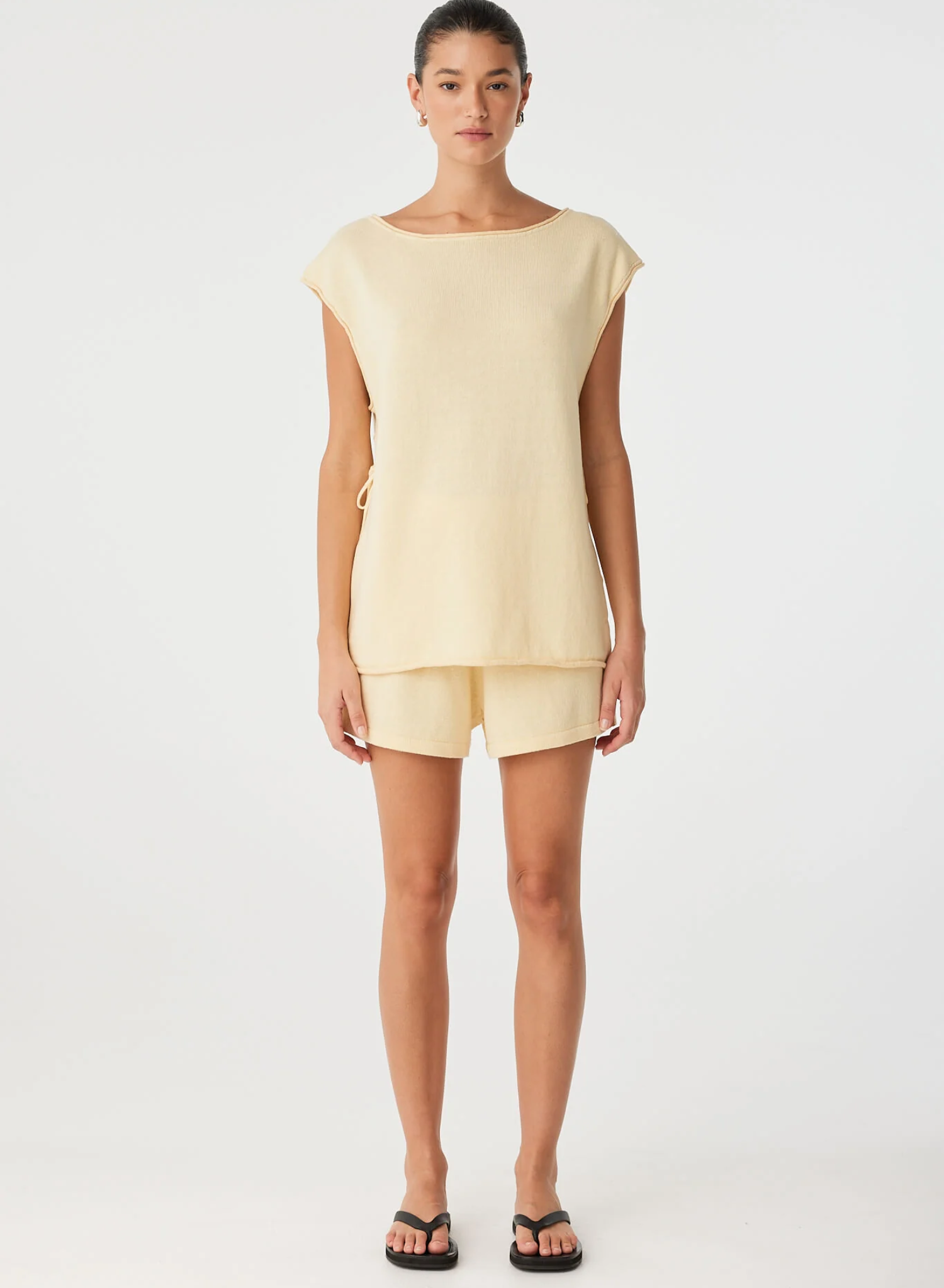 Poppy Short - Butter