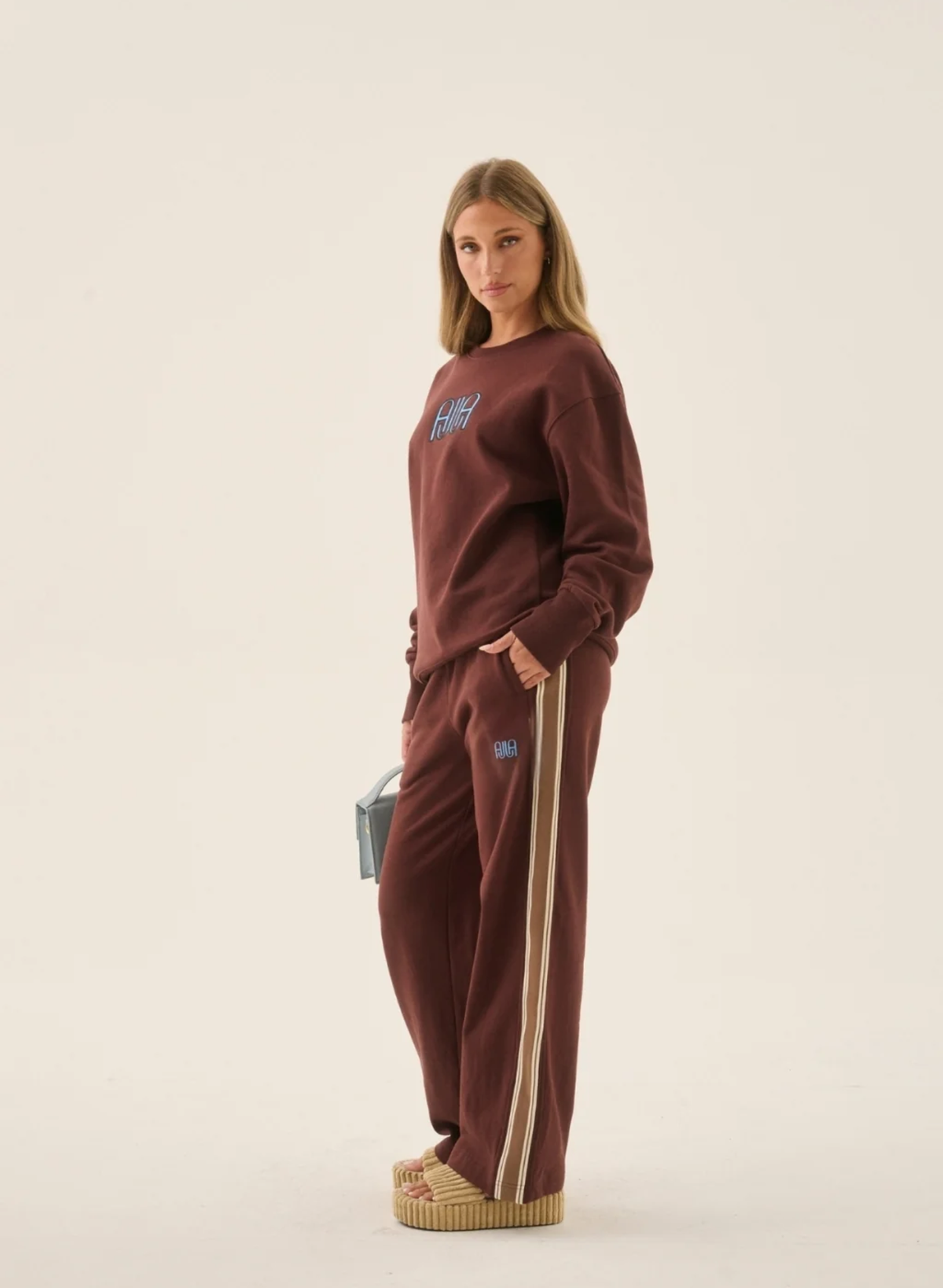 AJJA Sweatshirt Espresso