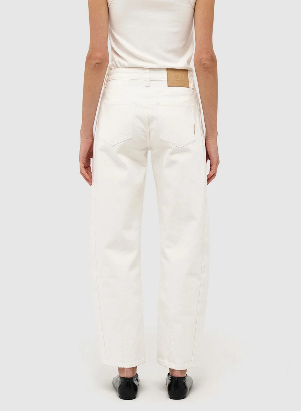 Amber Barrel Jeans - Fresh White