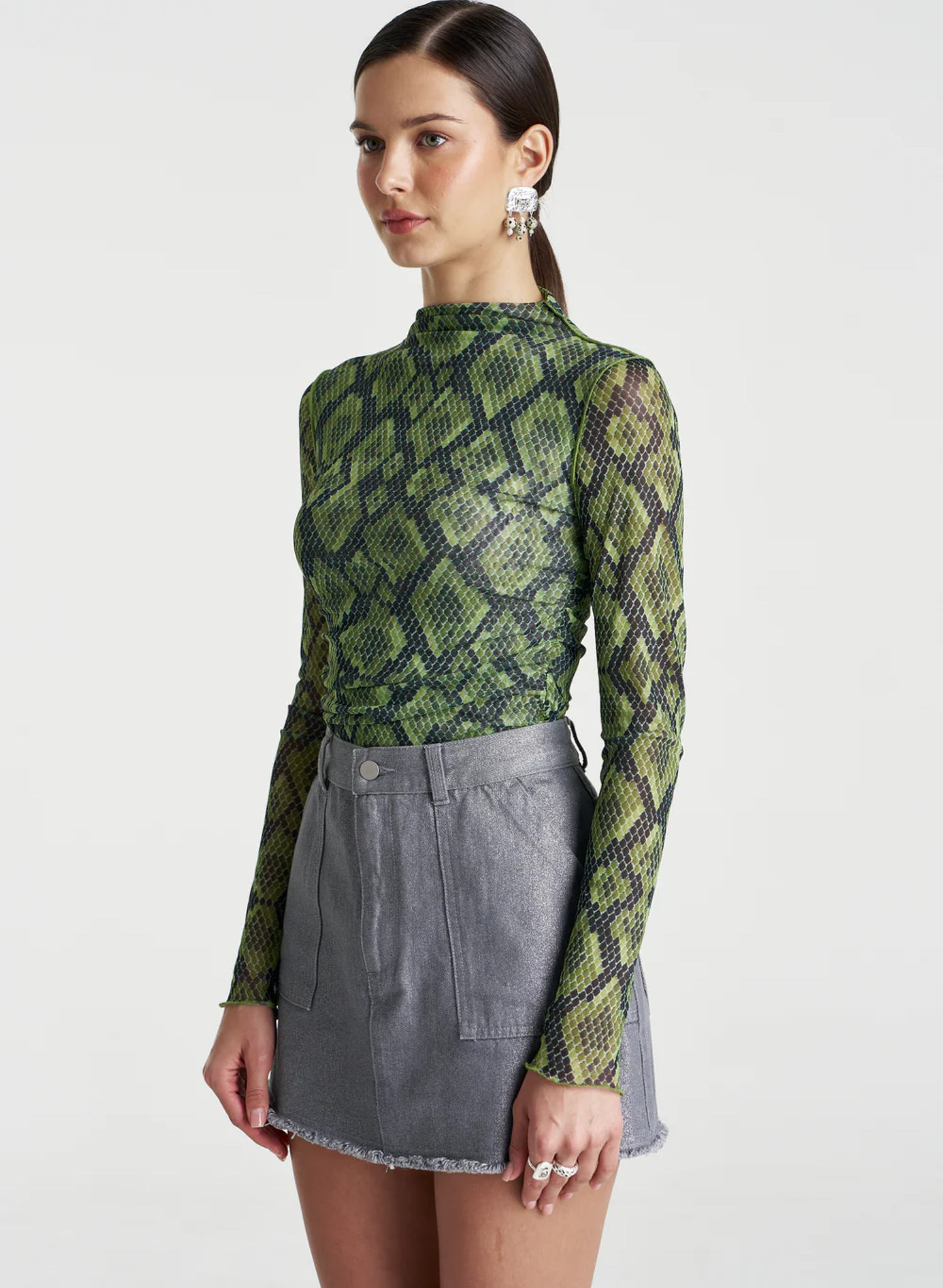 Mesh LS Rouched Skivvy in Viper