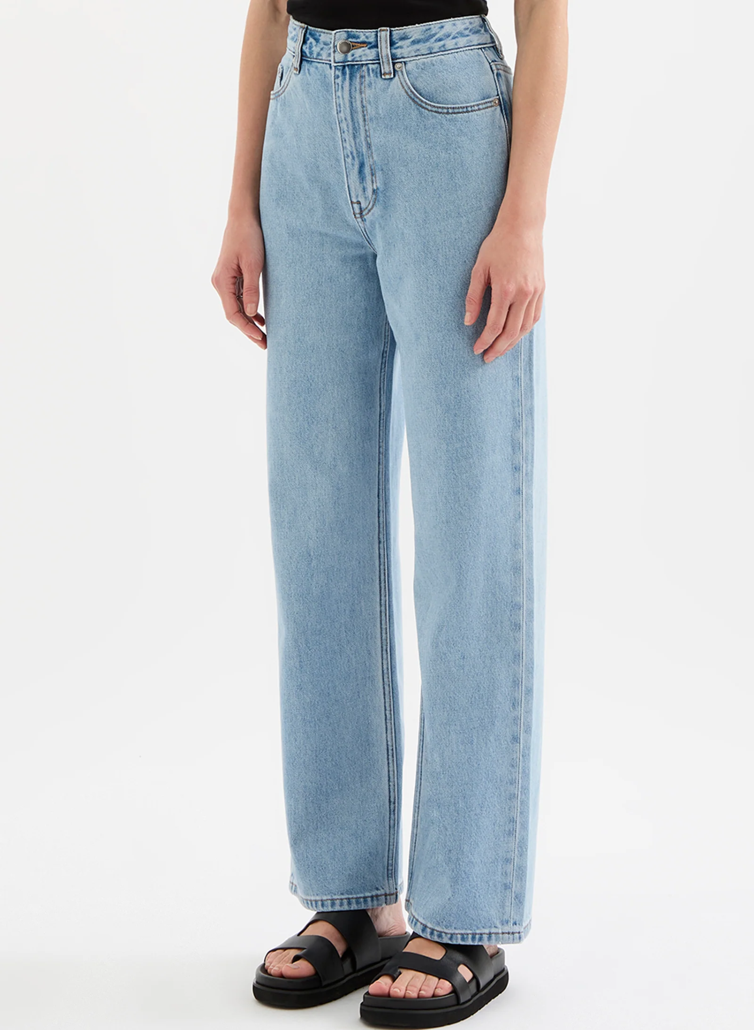 Organic Relaxed Leg Jean