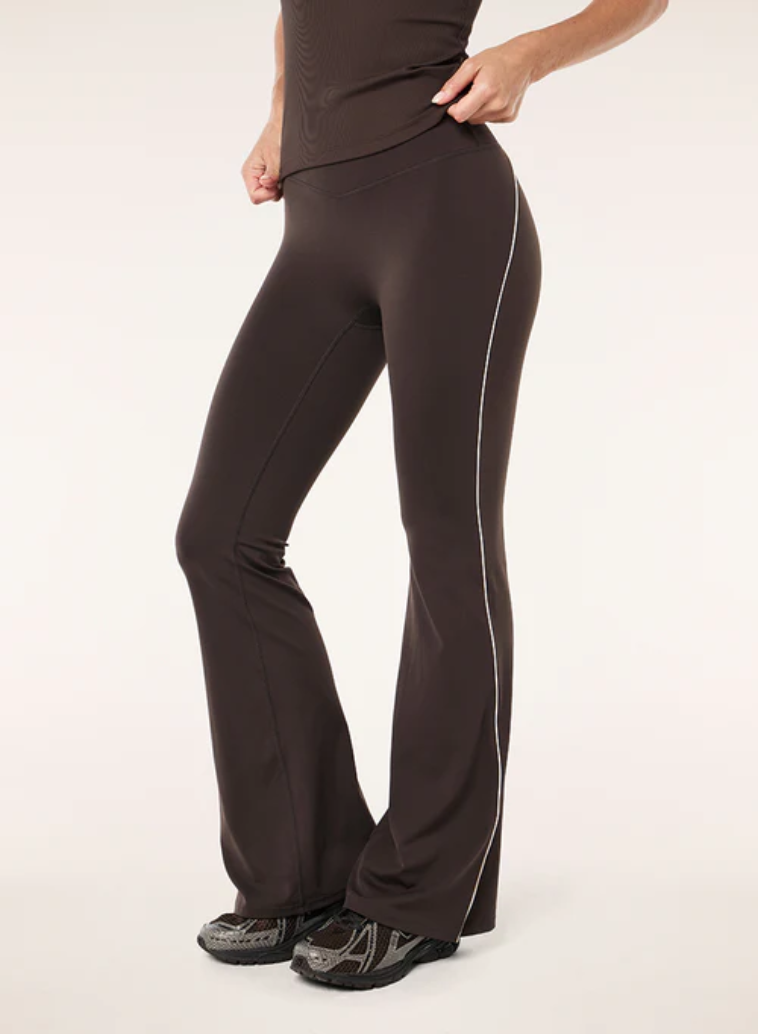 Preview Piping Legging in Coffee