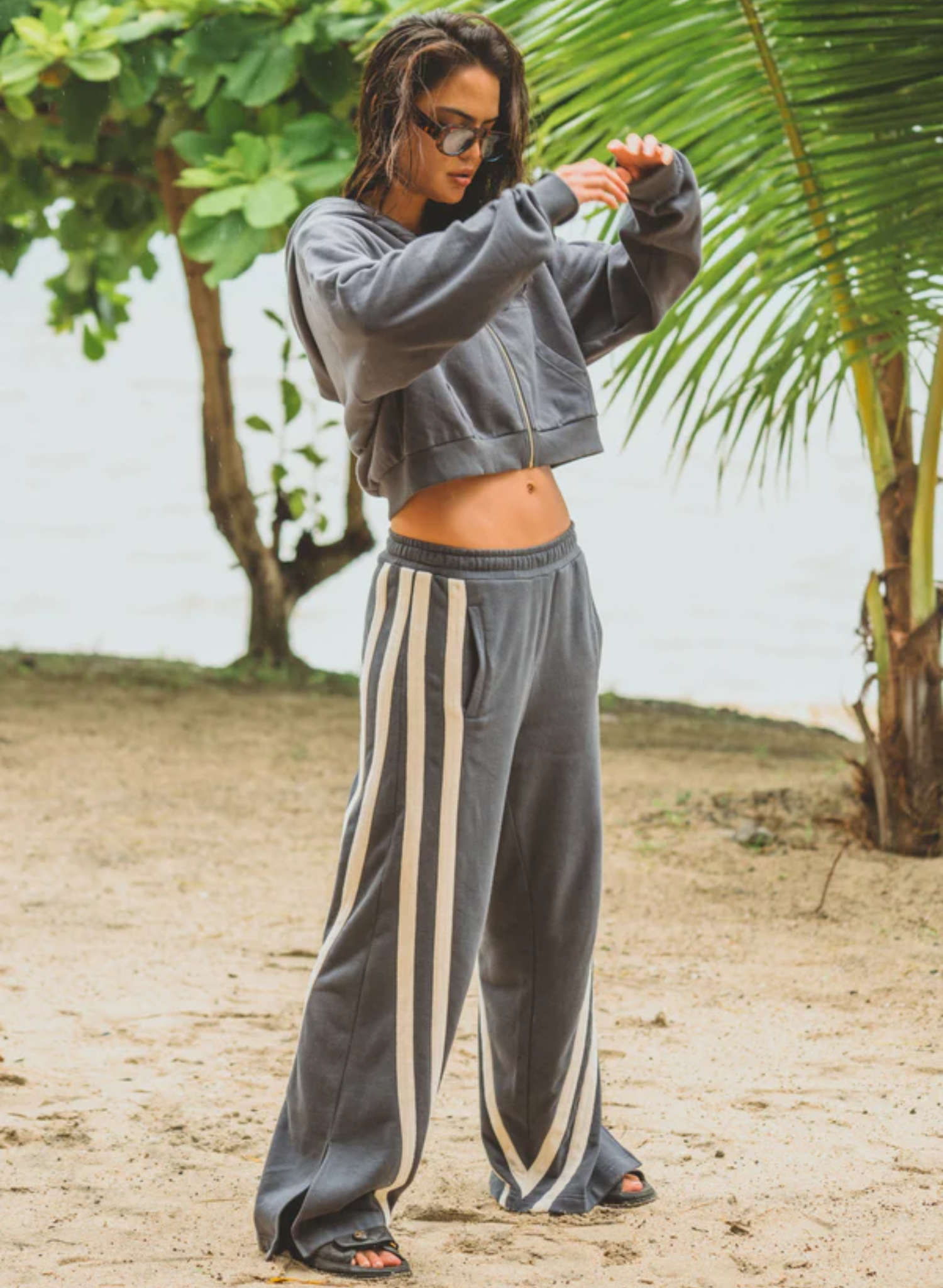 Races Trackpant in Washed Black