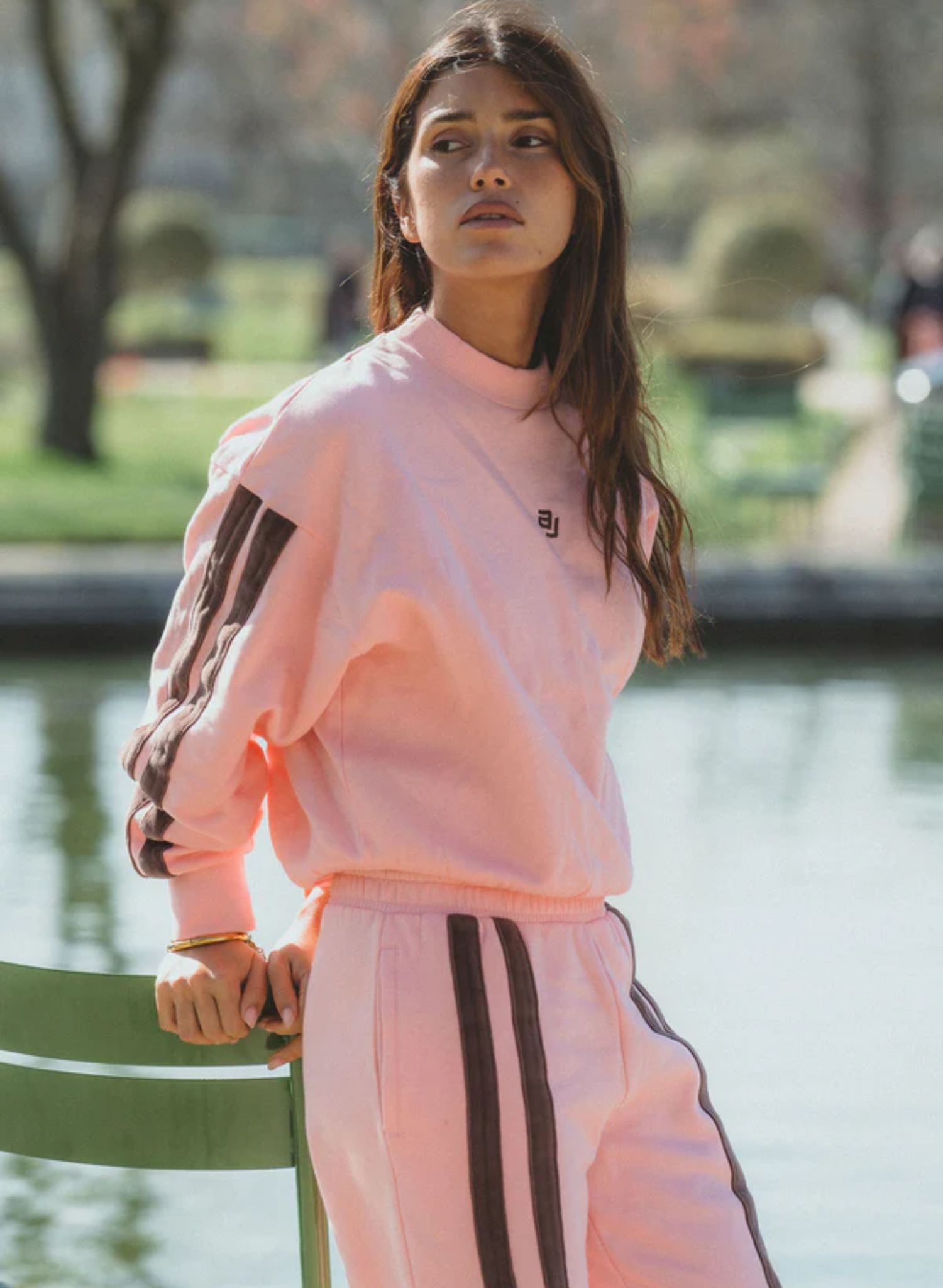 AJ Logo Sweatshirt in Rose Quartz