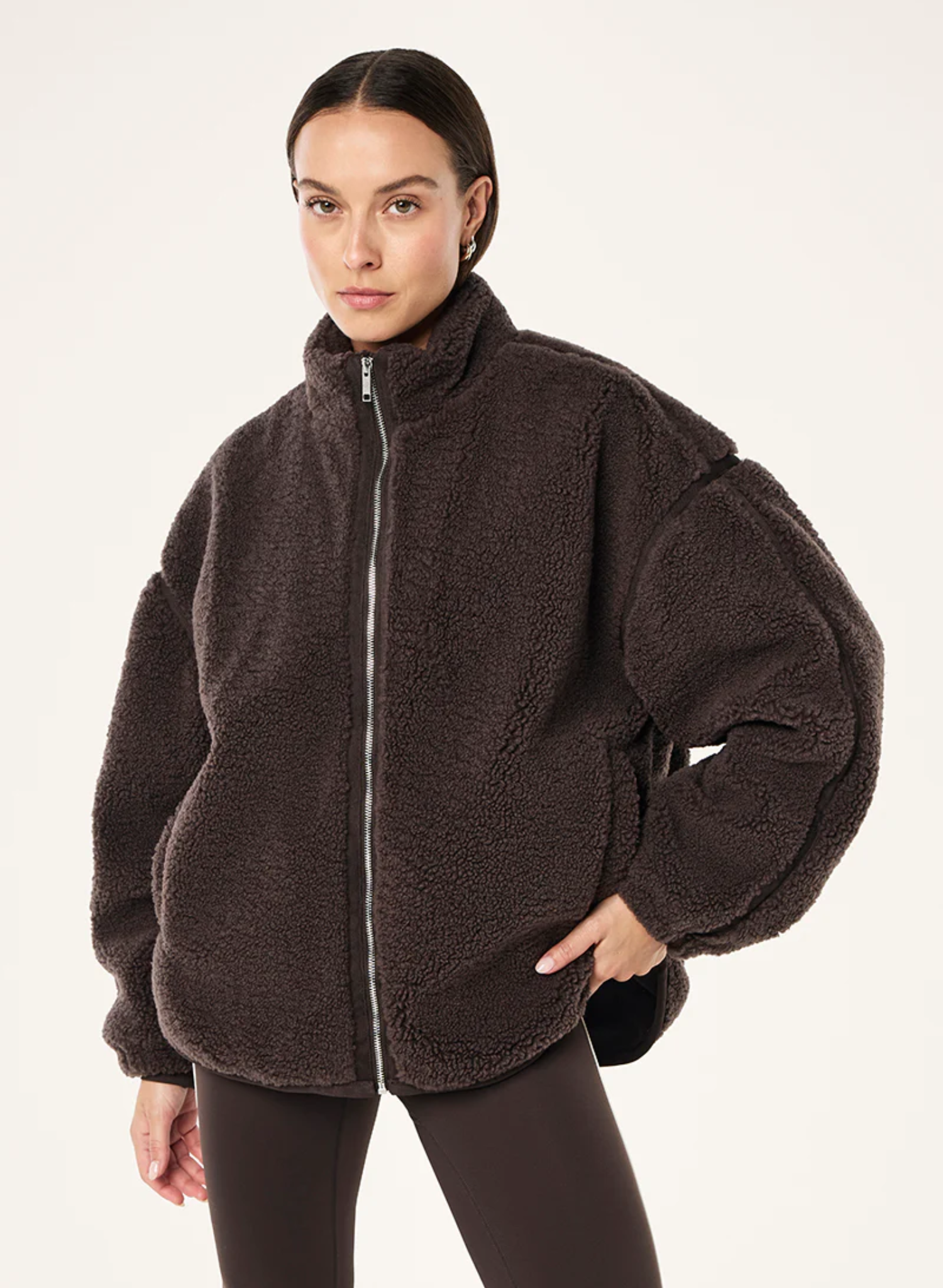 Surge Teddy Jacket in Coffee