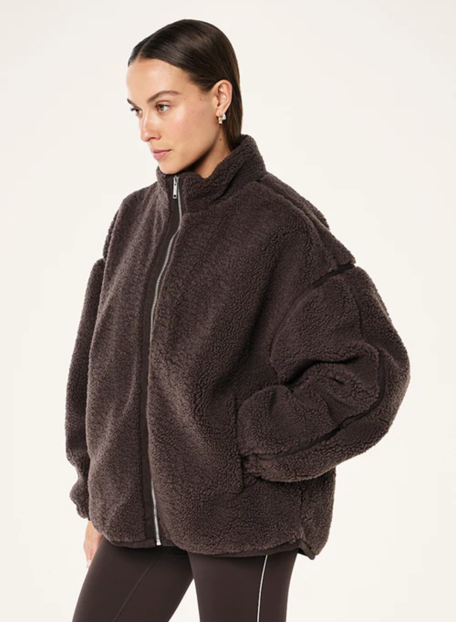 Surge Teddy Jacket in Coffee