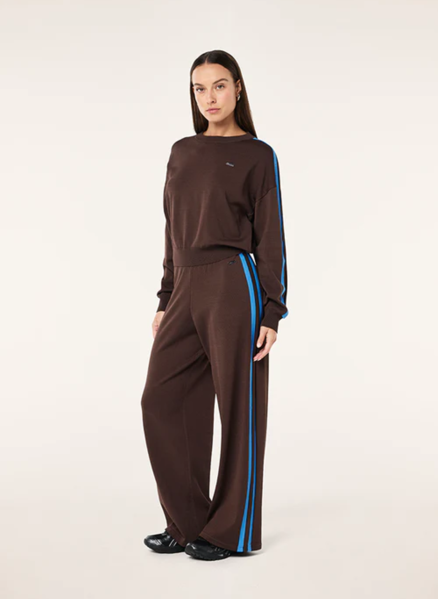 Retreat knit jumper in coffee & marina blue